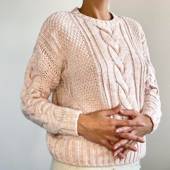 Moon & Madison | Baby light pink cable knit scoop neck chunky sweater | Size M - Picture 3 of 6